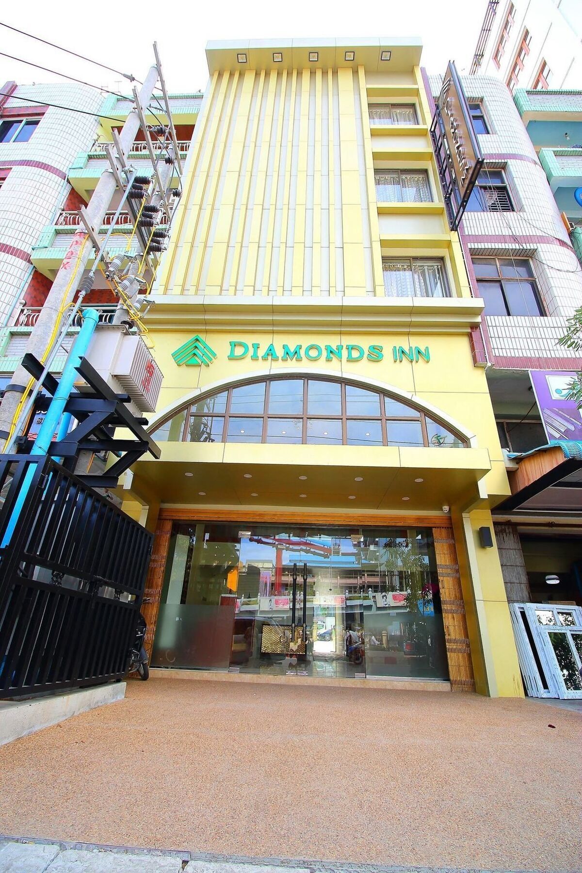 Diamonds Inn Mandalay Eksteriør billede